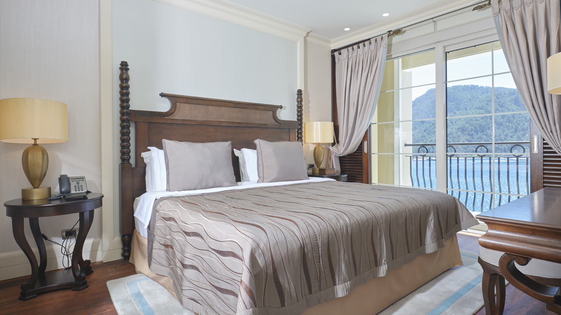 Aile Odası (Corner Suit) - 3